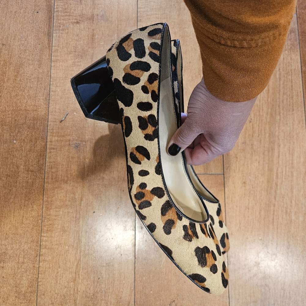Shoes - Picture 3 of 4